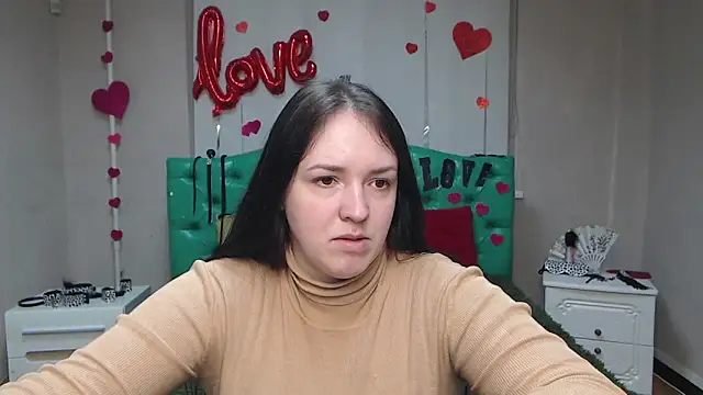 IsabelBlackberry online show from 03.13.25