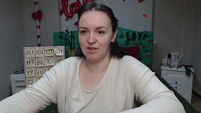 IsabelBlackberry online show from 03.20.25