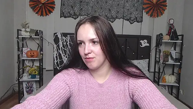 IsabelBlackberry online show from 11.10.25