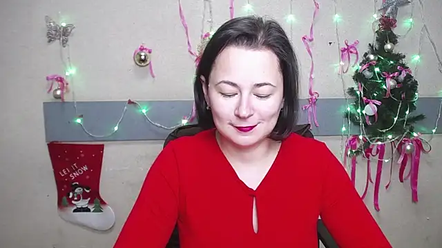 Snapshot of MarieSho chatting on 01.20.25 MarieSho online show from 01.20.25