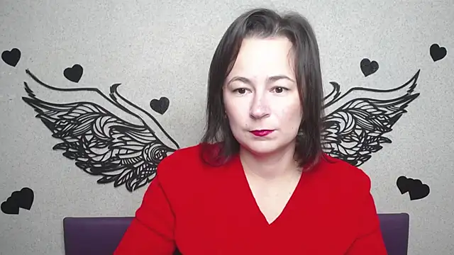 Snapshot of MarieSho chatting on 10.07.25 MarieSho online show from 10.07.25