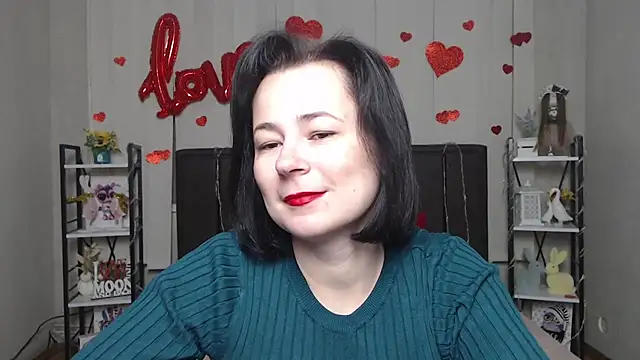 Snapshot of MarieSho chatting on 02.14.26 MarieSho online show from 02.14.26