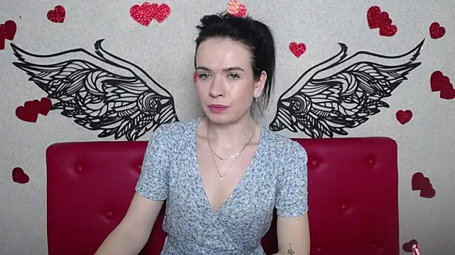 JasmineKouch online show from 02.17.25