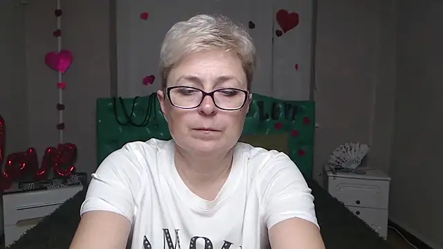 EmiliaGree online show from 12.02.25