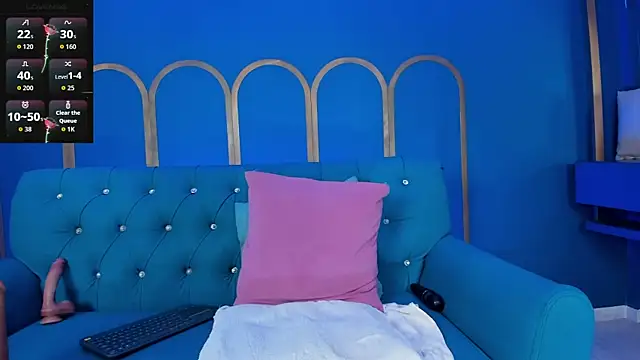 celestelewis online show from 09.19.25