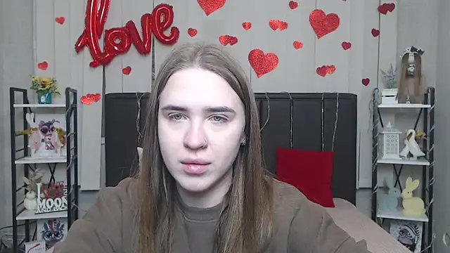 LauraHlot online show from 01.16.26