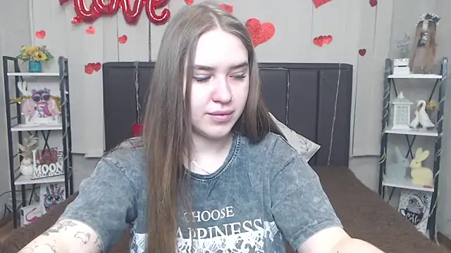 Snapshot of LauraHlot chatting on 05.12.26 LauraHlot online show from 05.12.26