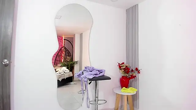 Snapshot of Sofia__rivera chatting on 02.01.25 Sofia rivera online show from 02.01.25