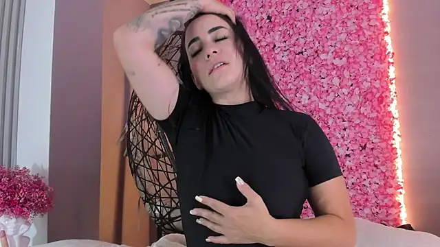 Snapshot of Sofia__rivera chatting on 03.23.25 Sofia rivera online show from 03.23.25