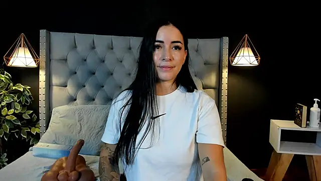 Snapshot of Sofia__rivera chatting on 11.12.25 Sofia rivera online show from 11.12.25