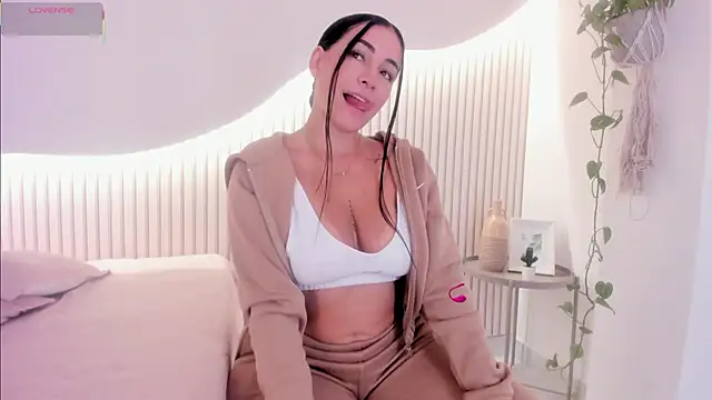 Snapshot of Sofia__rivera chatting on 02.24.26 Sofia rivera online show from 02.24.26