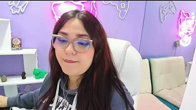 Camiila Osorio online show from 09.17.25