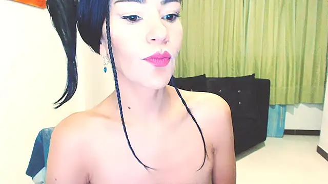 Snapshot of Stephanie520 chatting on 01.17.25 Stephanie520 online show from 01.17.25