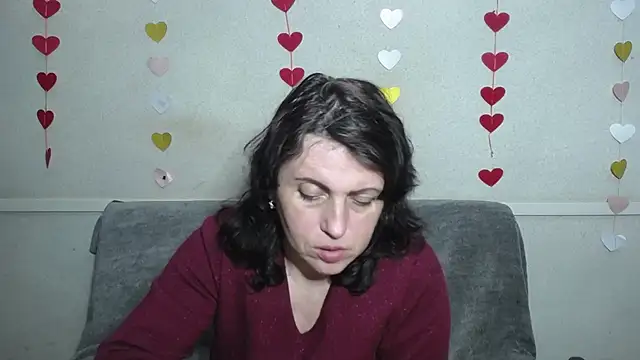 LuciaMii online show from 02.25.25