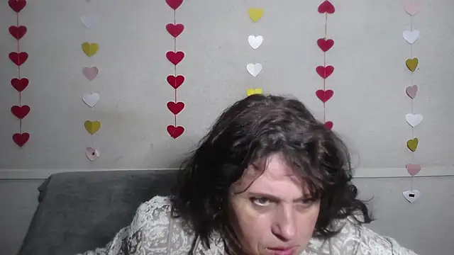 LuciaMii online show from 03.02.25