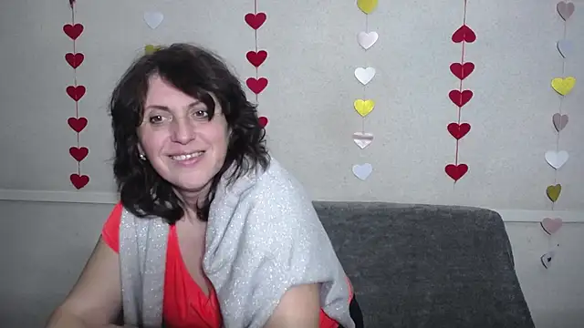 LuciaMii online show from 03.07.25