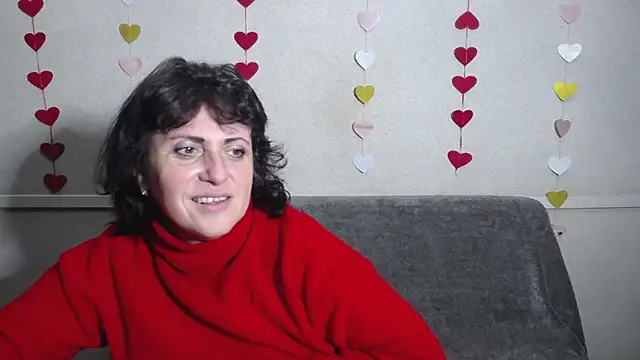 LuciaMii online show from 03.16.25