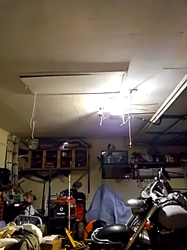 Snapshot of coolbrease10 chatting on 12.14.24 coolbrease10 online show from 12.14.24