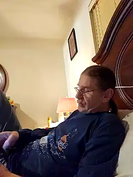 Snapshot of coolbrease10 chatting on 02.07.25 coolbrease10 online show from 02.07.25