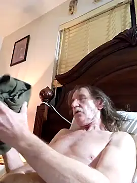 Snapshot of coolbrease10 chatting on 02.13.25 coolbrease10 online show from 02.13.25