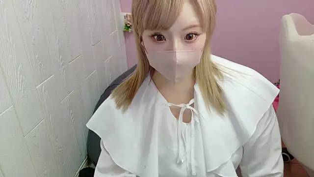 Snapshot of alice__1111 chatting on 03.01.25 alice 1111 online show from 03.01.25