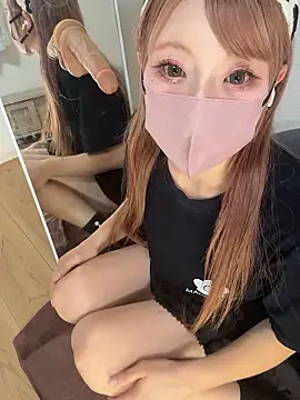 Snapshot of alice__1111 chatting on 10.22.25 alice 1111 online show from 10.22.25