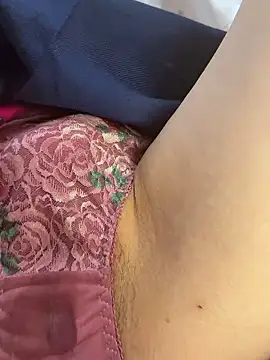 Snapshot of alice__1111 chatting on 11.23.25 alice 1111 online show from 11.23.25