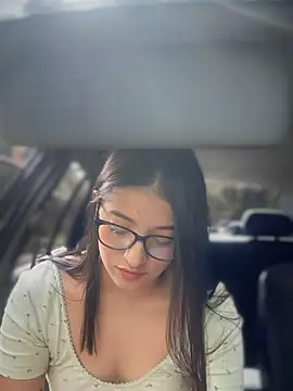 Arilw online show from 03.18.25