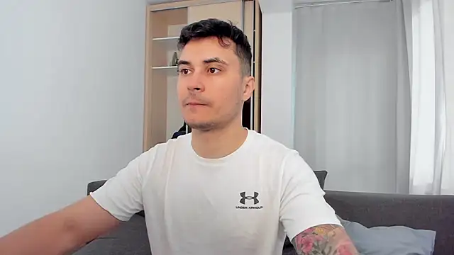 Snapshot of MatMalonne chatting on 03.05.26 MatMalonne online show from 03.05.26