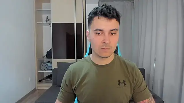 Snapshot of MatMalonne chatting on 03.29.26 MatMalonne online show from 03.29.26