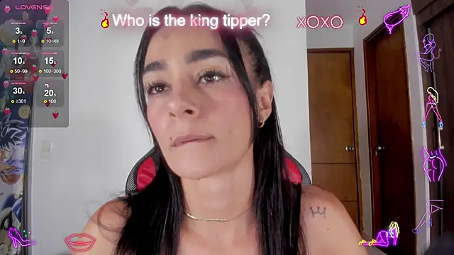 serafelle online show from 02.04.25