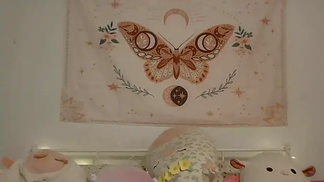 averietheangel online show from 02.20.25