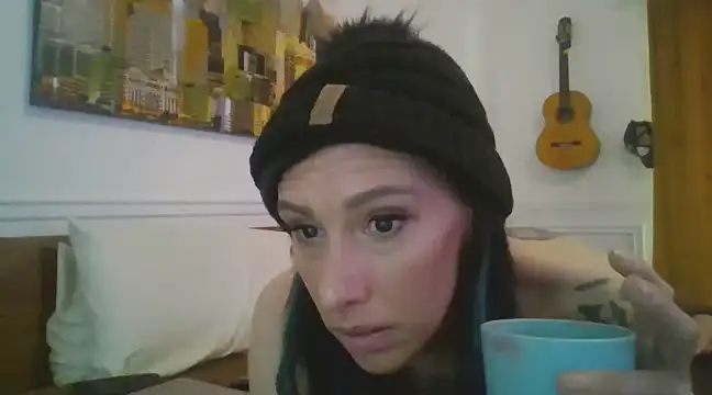 averietheangel online show from 02.23.25