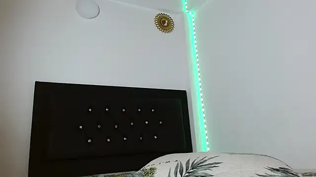 Snapshot of Adele_Rush chatting on 02.24.25 Adele Rush online show from 02.24.25