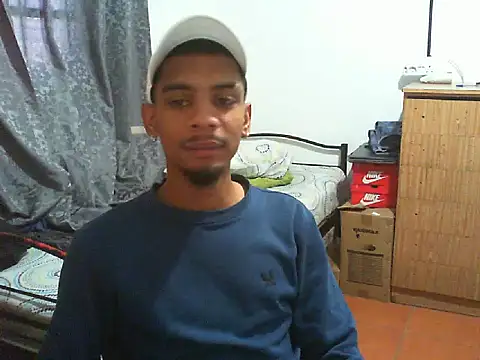 Snapshot of 29YOURZ_28_ chatting on 11.06.25 29YOURZ 28 online show from 11.06.25