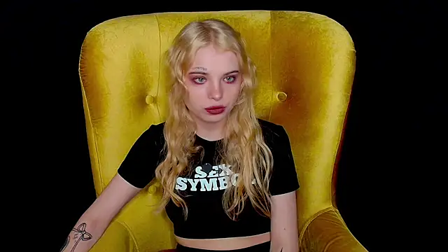 MisssLola online show from 09.15.25