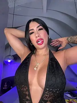 Snapshot of kiim_taaylor chatting on 03.04.25 kiim taaylor online show from 03.04.25