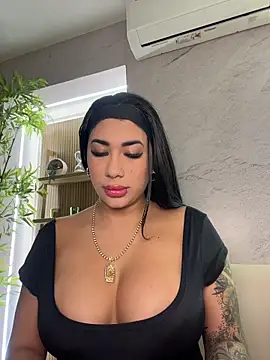 Snapshot of kiim_taaylor chatting on 11.23.25 kiim taaylor online show from 11.23.25