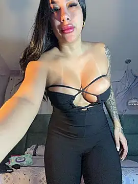 Snapshot of kiim_taaylor chatting on 02.28.26 kiim taaylor online show from 02.28.26