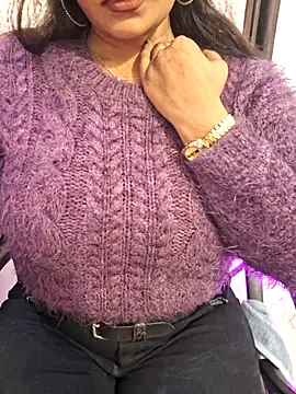 Snapshot of N-Natasha chatting on 01.18.26 N-Natasha online show from 01.18.26