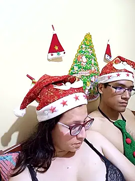 Snapshot of couple_orgasm chatting on 12.09.24 couple orgasm online show from 12.09.24