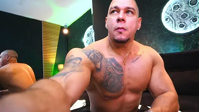 MassimoWalton2 online show from 10.01.25