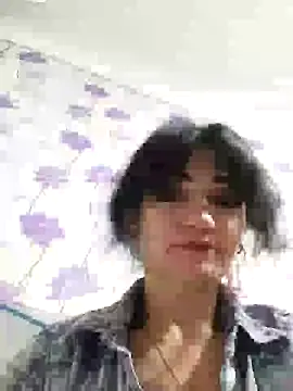 SweetLeila40 online show from 02.12.25