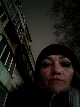 SweetLeila40 online show from 11.04.25