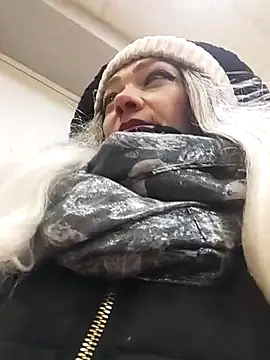 SweetLeila40 online show from 03.18.26