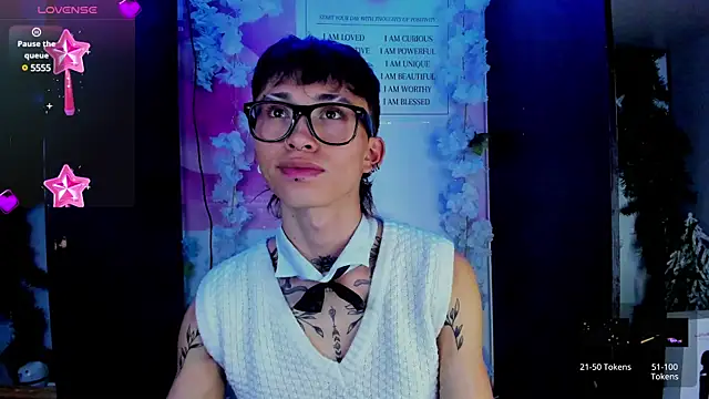 juniior 2311  online show from 02.19.25