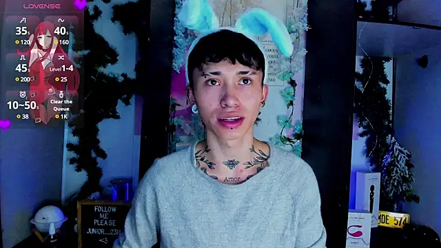 juniior 2311  online show from 02.27.25