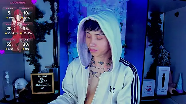 juniior 2311  online show from 03.08.25