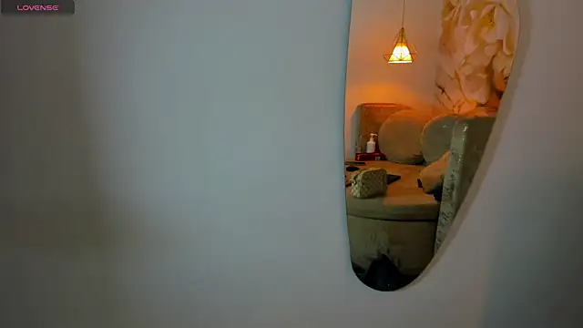 melaniecooperr online show from 01.15.26