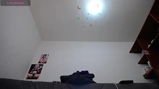 Laila Laly online show from 02.17.25